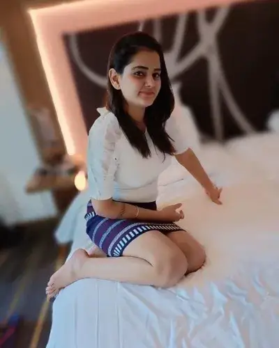 Escort Service In Pombhurna